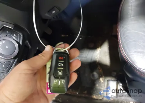 2017 Ford Explorer Sport из США, поврежденный, VIN 1FM5K8GT0HGD09660